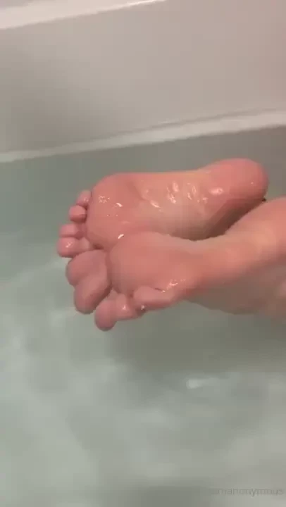 I m backkk hopefully to stay i love feet amp i love you guys truly for 