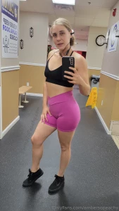 Flashback to summertime when i was fewer pounds down and able to wear