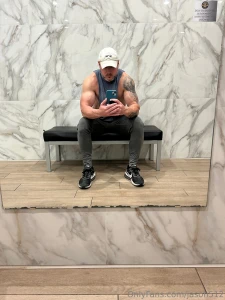 A few pics from today s workout part 3