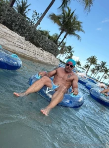 First full day in the bahamas a little sun and now dinner