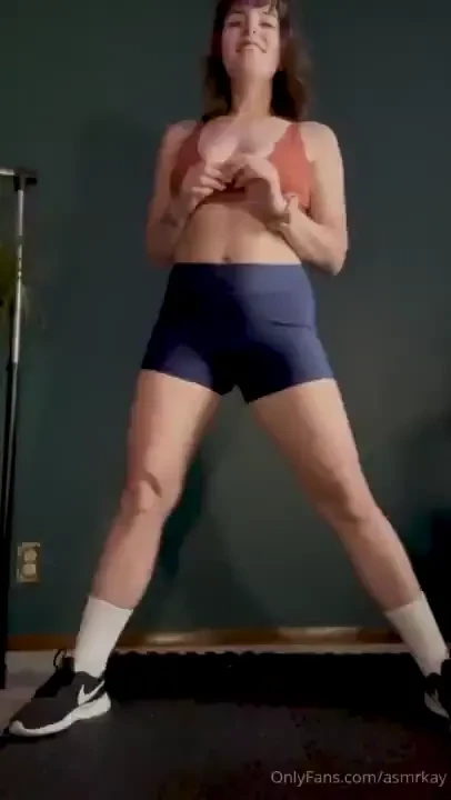 Workout with me showing you how to get a fat ass like me don t forget 
