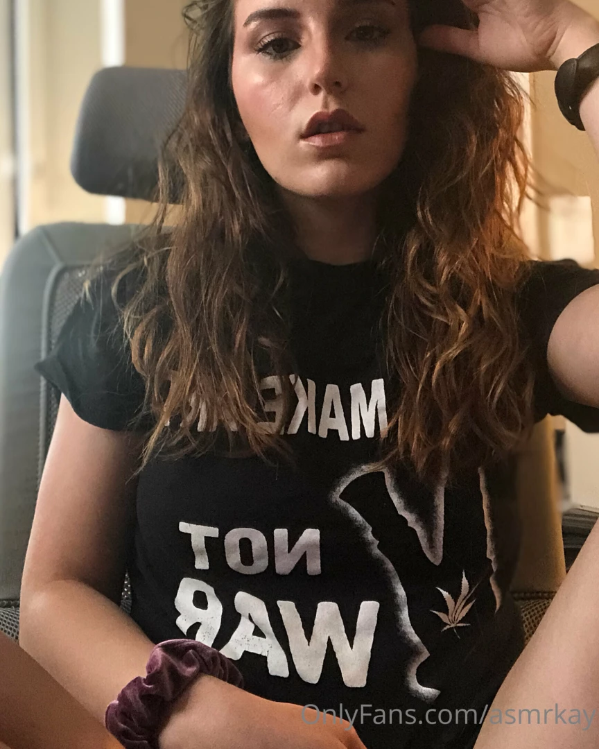 Wanna see me drench myself in milk hehe 