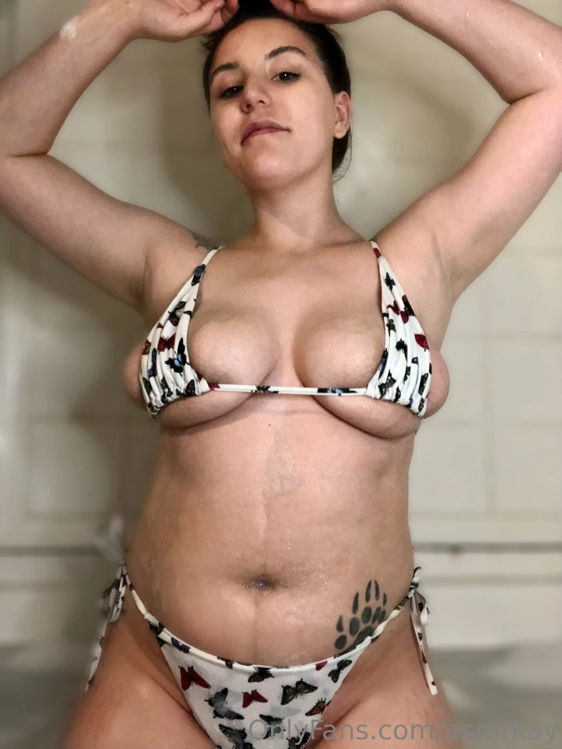 More tits or ass 