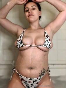 More tits or ass