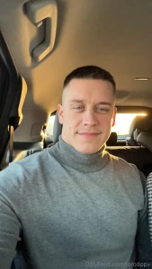 Cum show on 27th don t miss it solo everything ass play cum flexing