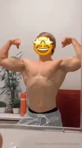 Bathroom lighting is amazing