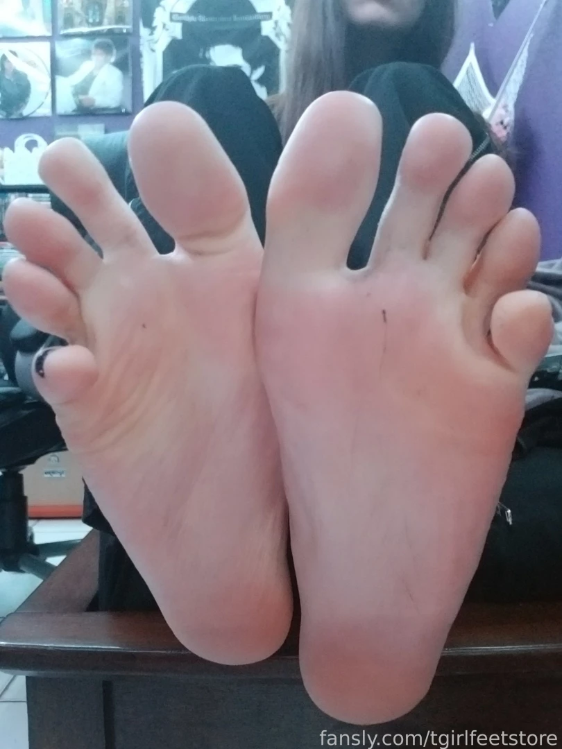 Transfeet tgirlfeet footfetish footdom findomme part 6 