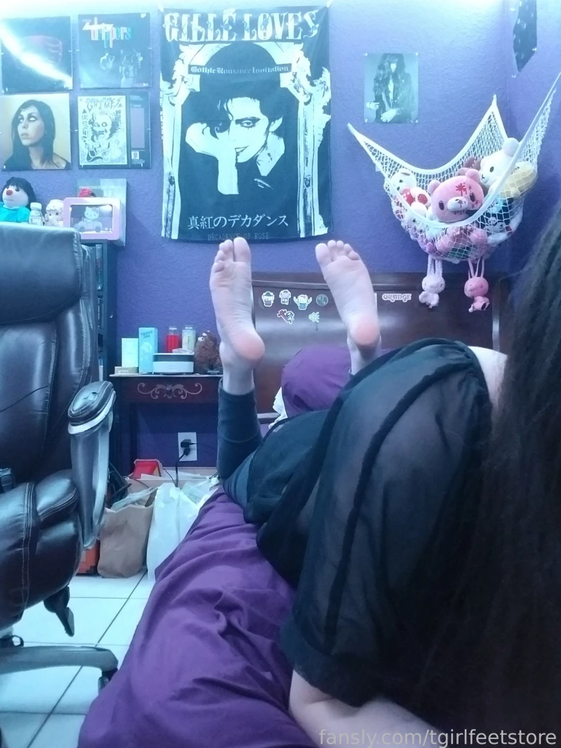 433681816348532736 part 305848 