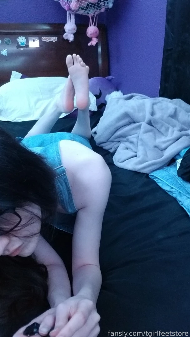 Thepose footfetish tgirl part 10 