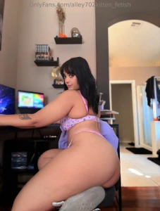 Would you wanna play a game with me while i m gassy teaser photos for part 2