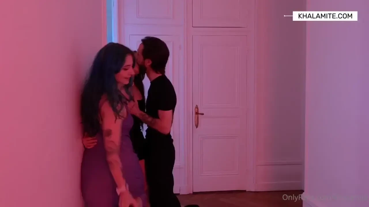 Nouveau trio avec des stars de pornhub 26min de vid o avec 