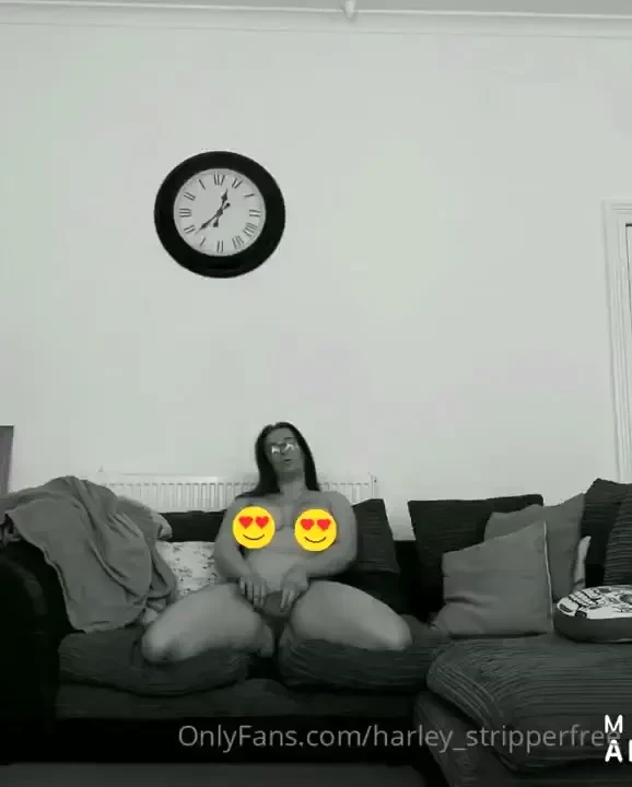 Having a little play on the sofa today see the full video on my vip 