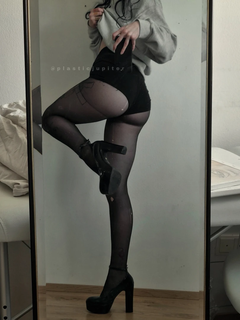 U guys get to see it here first 