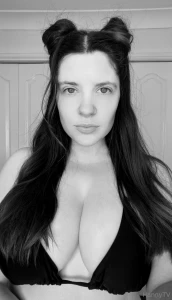 Hi i m on twitch tonight at 8pm gmt my name there is st3psus