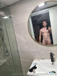 A few random nudes enjoy part 4