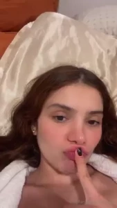 Kisses for you part 73