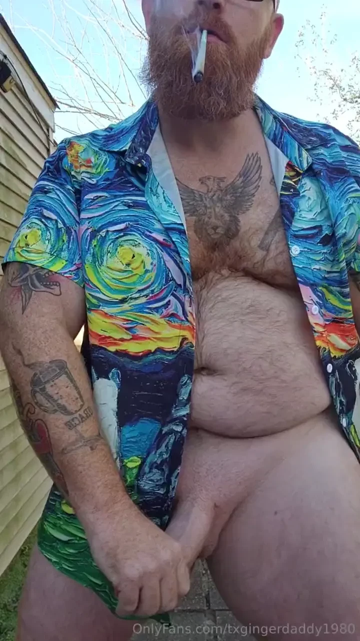 Have a smoke with me 