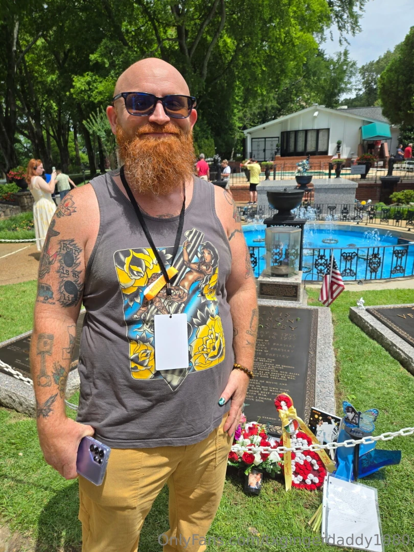 Graceland home of elvis presley a very very distant cousin of mine part 3 