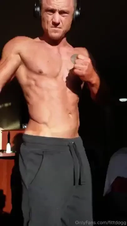 Contest lean contest tan 