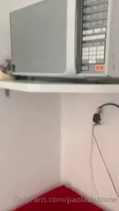 Pov eu ejaculo muito quando gozo e tenho que ficar trocando a roupa de