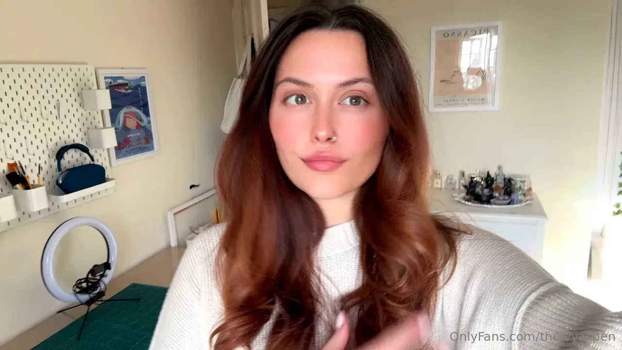 Get on your knees and hand it over loser 