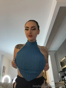 Feeling extraaaa cute tn what do think of my new top