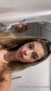 ___princess ayla is very horny rn ___