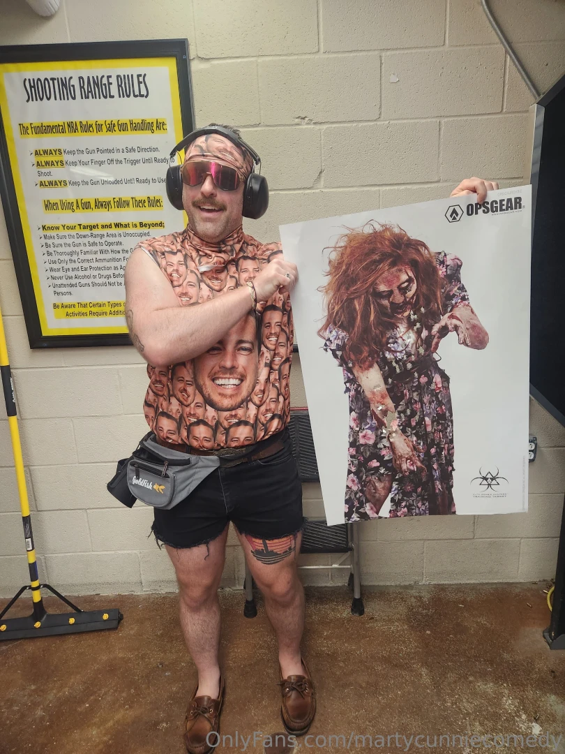 Hello new followers i went to a gun range in new orleans this weekend 