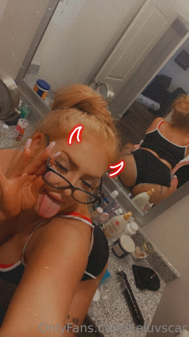 Keep me on the counter ill keep my legs spread too gt 