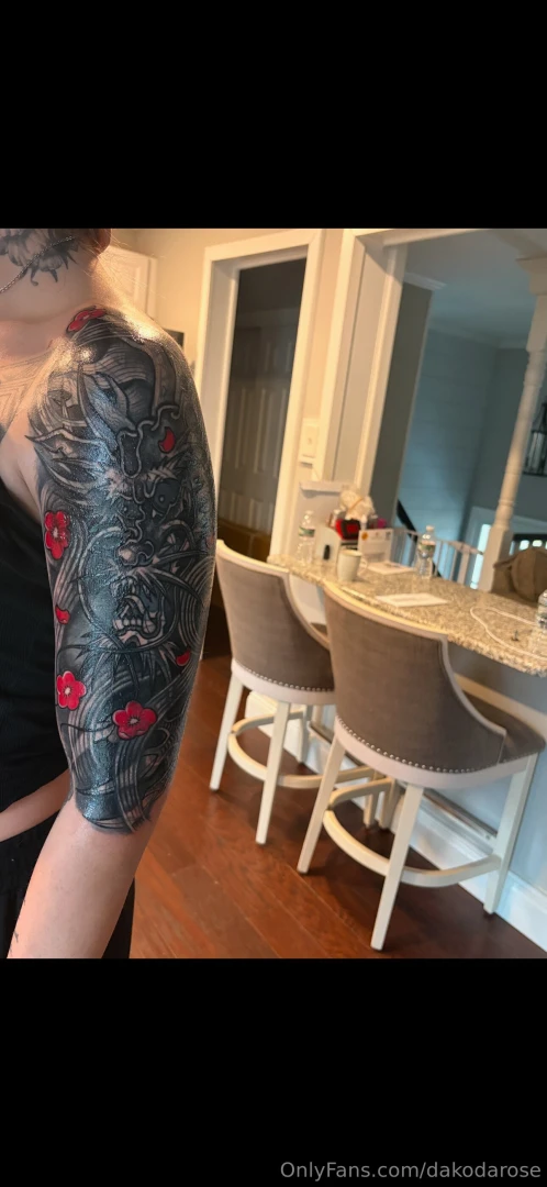 So i spent 6 hours in the tattoo chair yesterday but i am in a lot of 