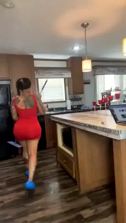 Stream started at 08 02 2023 09 27 pm mopping 