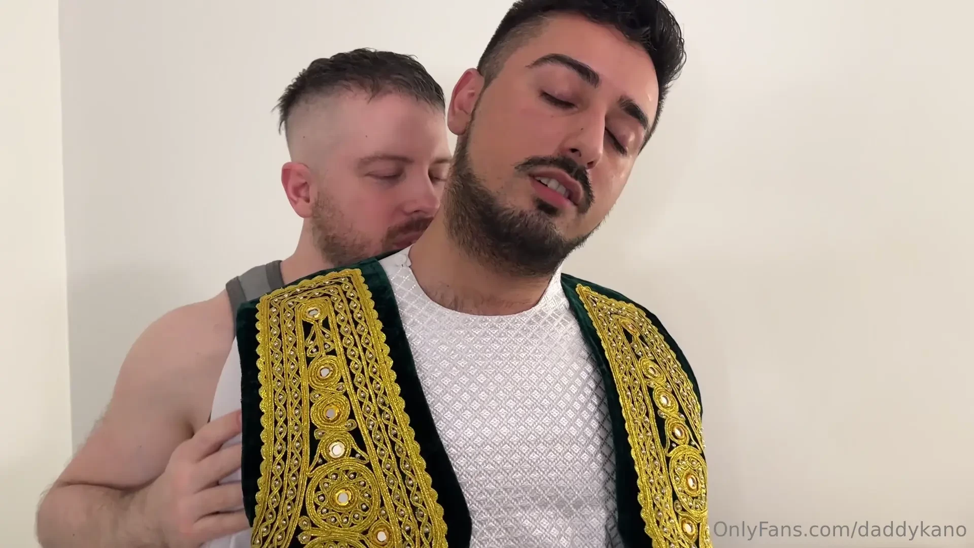 Full session w theafghanseduction - 22 min saw this beautiful boy in 