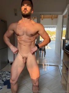 These aussie winter days are getting sooo dark please take me back to