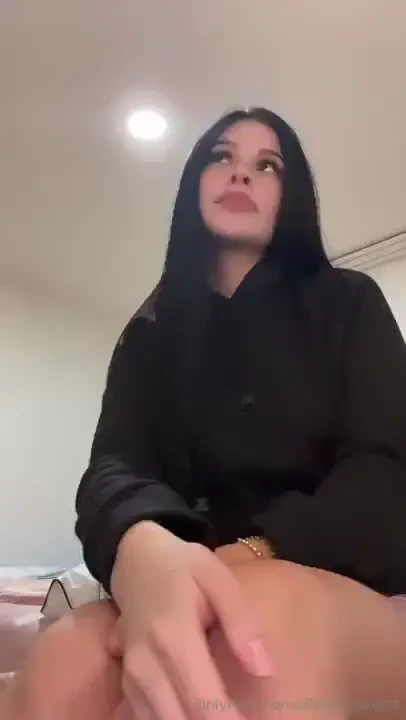 Insert pretentious stuff about myself here 