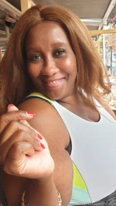 Having a great time with mistress madam___caramel in town