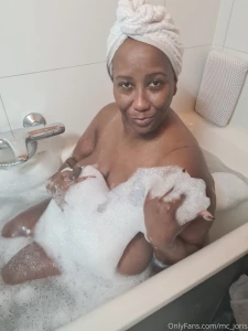 Watch mistress madam___caramel now live on her profile