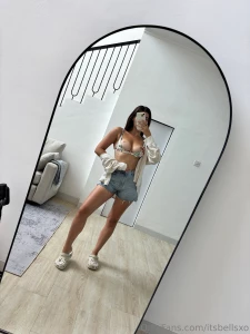 Can u hold these for me bby part 1