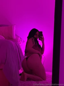 I took this pic thinking about you on your knees behind me