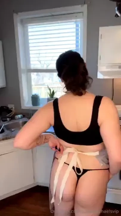 The perfect house wife doesn t exi part 1 