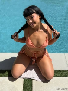 Ponytails are meant for pulling becthebarbie