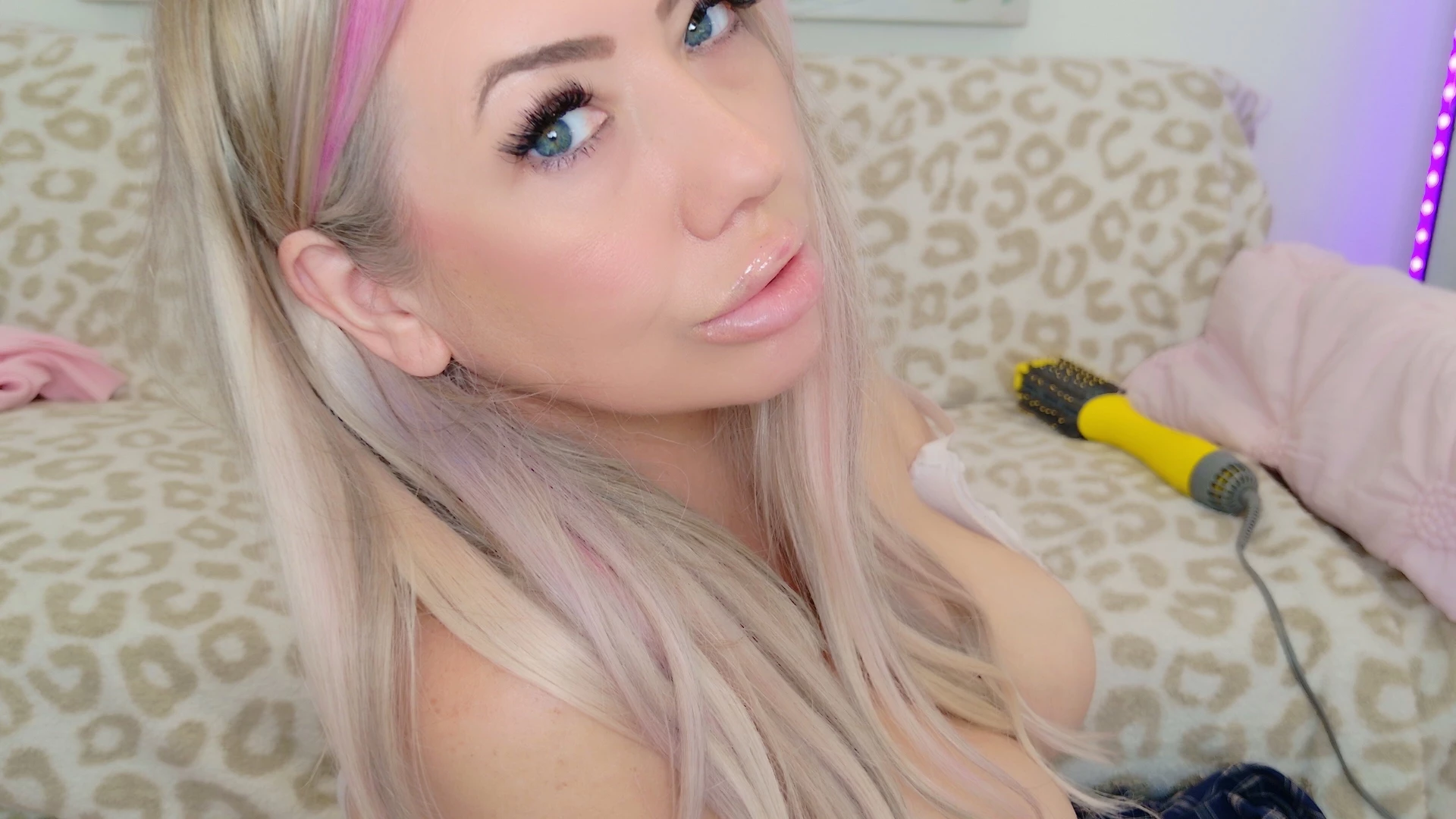 Wrapped up in this bf flannel i think it s time for you to take it off 
