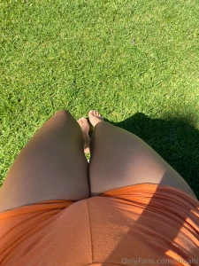 In which photo is it more noticeable part 1