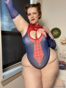 I wanna be tangled up in your web