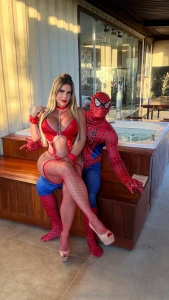 O v deo completo com o homem-aranha est chegando esse v deo t entre os