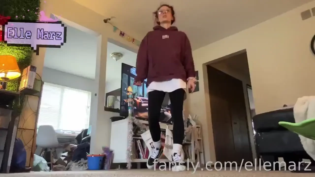 Stepbrother stepbro brother tinypov tinyperson giant giantess vore 