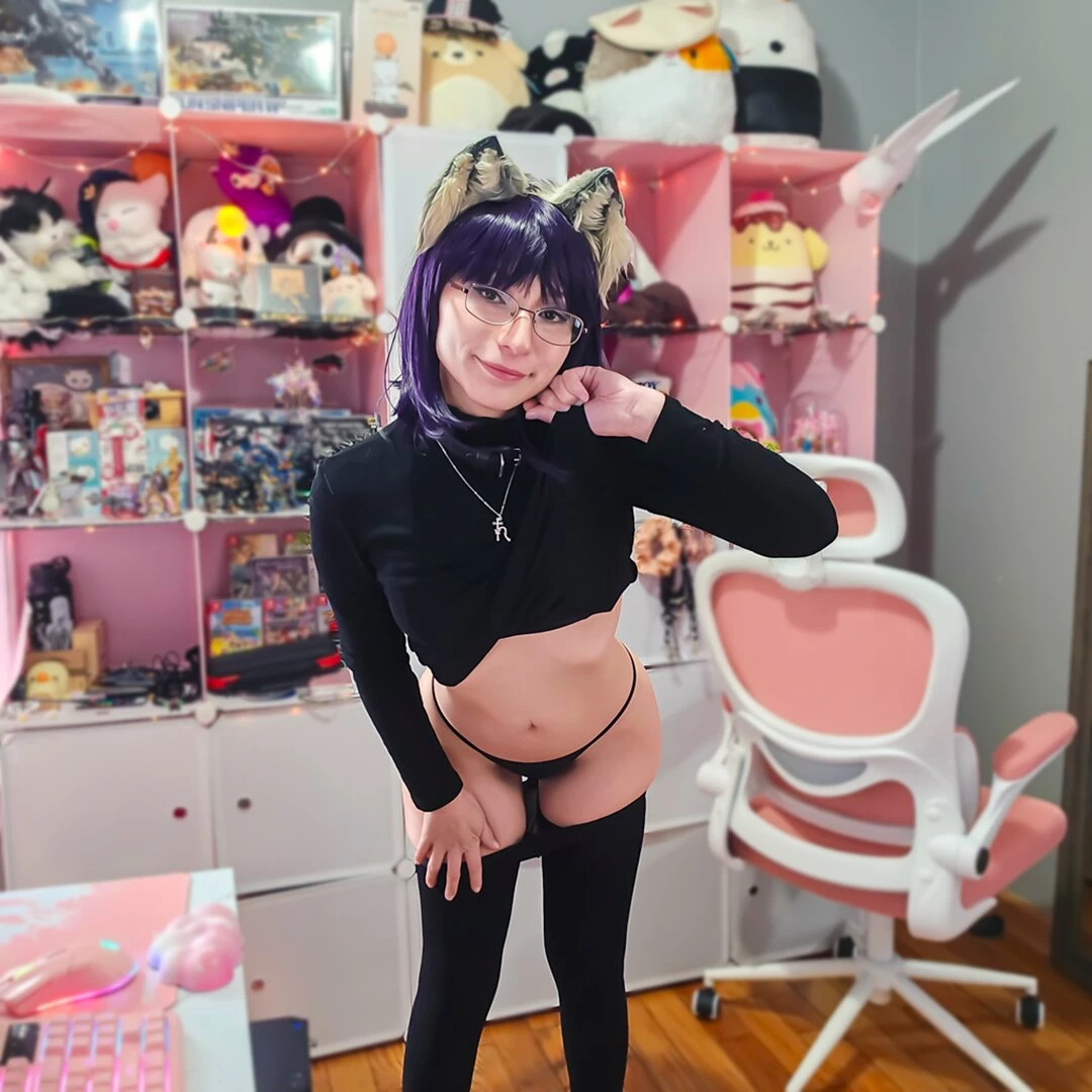 Happy tuesday i guess i will make this photo set day i dunno p what i part 7 