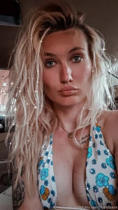 Wild hair do you like it