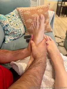 I love a good foot massage and now i have a foot boy to call on demand part 1