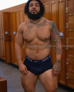 The bf experience looking to sext amp get to know people for a few