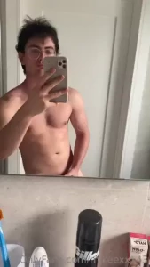Haqu que amanecer el dia asi de rico y con mucha leche quien quiera
